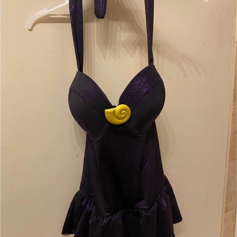 Bodysuit (halter), color- shimmering purple, size L